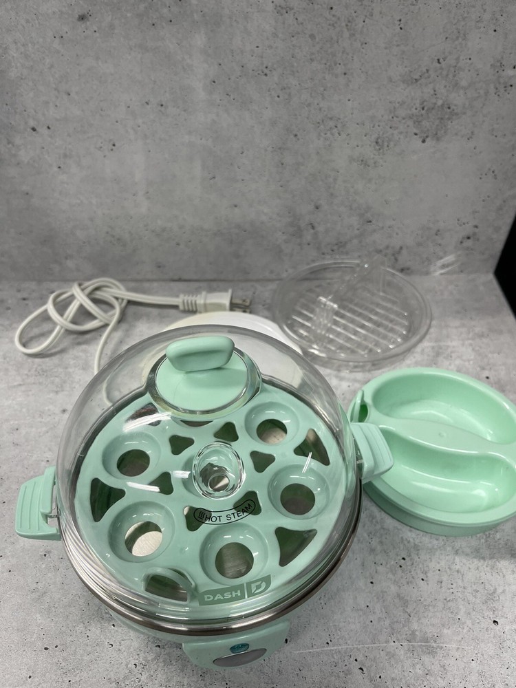 DASH Rapid Egg Cooker + Dash popcorn Maker Appliance Lot Combo!