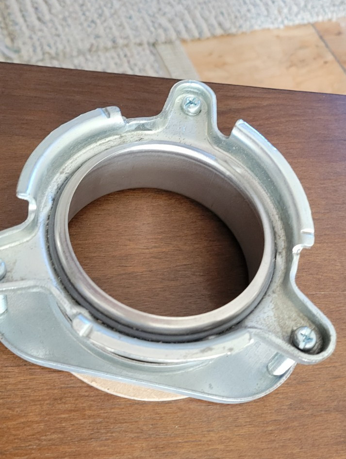 New Insinkerator Disposal Sink Flange & Mounting Ring Only, No box