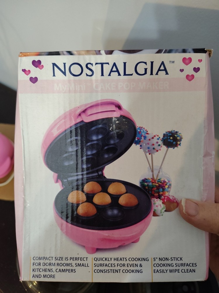 Nostalgia My Mini Cake Pop Maker Color Pink
