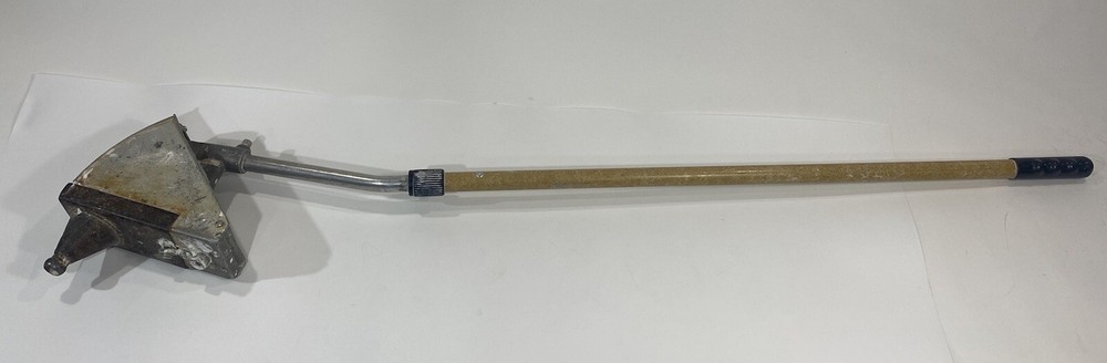 TapeTech 8-in Angle Box / Corner Applicator Extendable Handle, Not Tested