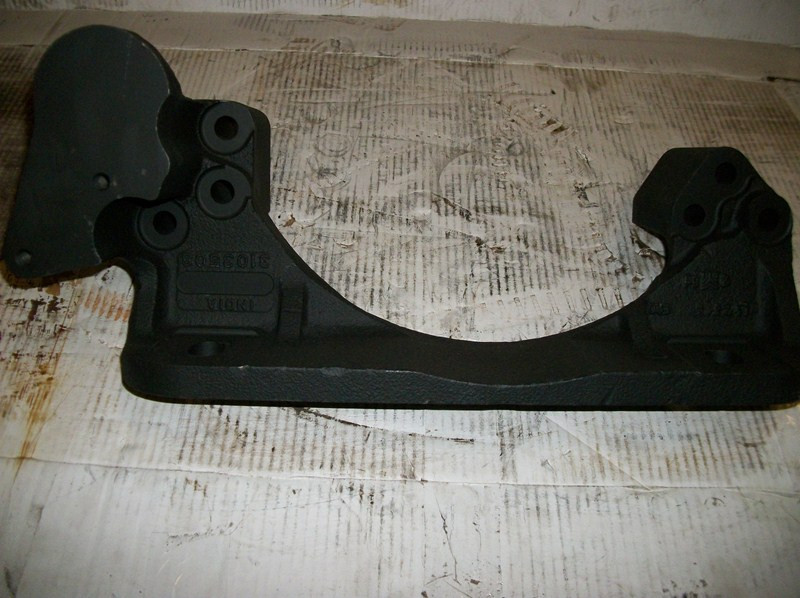 Cummins ISX Engine Mount 3103508 (548-10538)