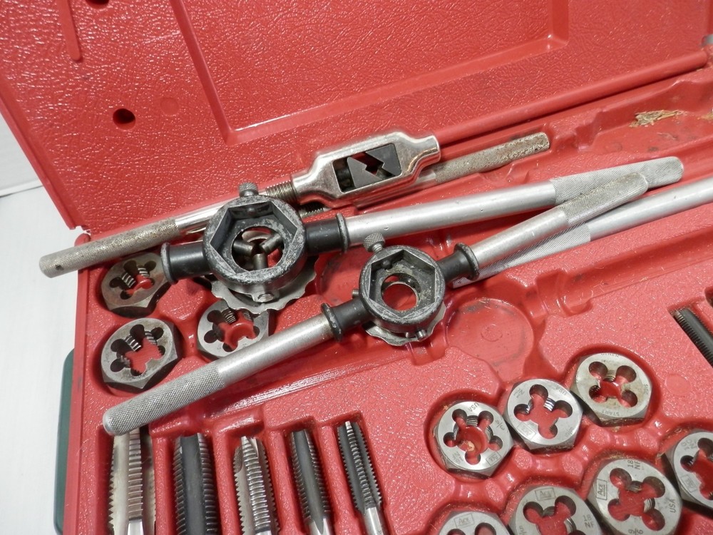 Matco Tools 25 piece Tap & Die set 6094TD