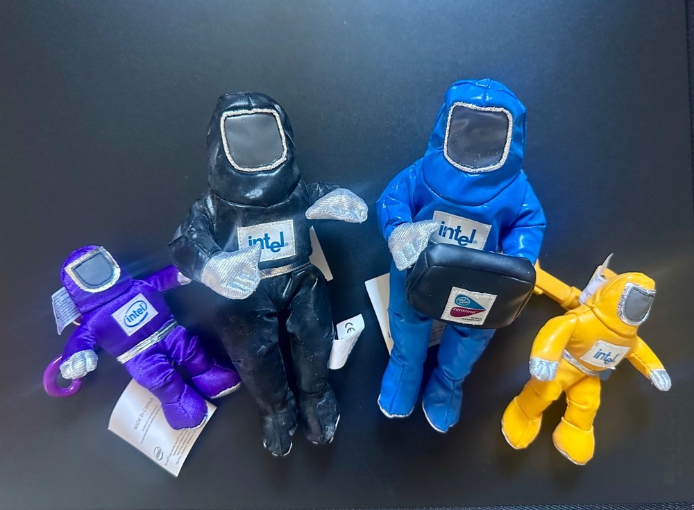 Intel Pentium Plush Bunny People