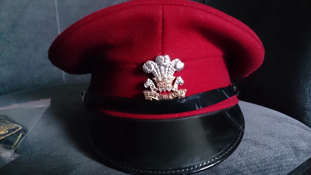 the welch guards english military cap