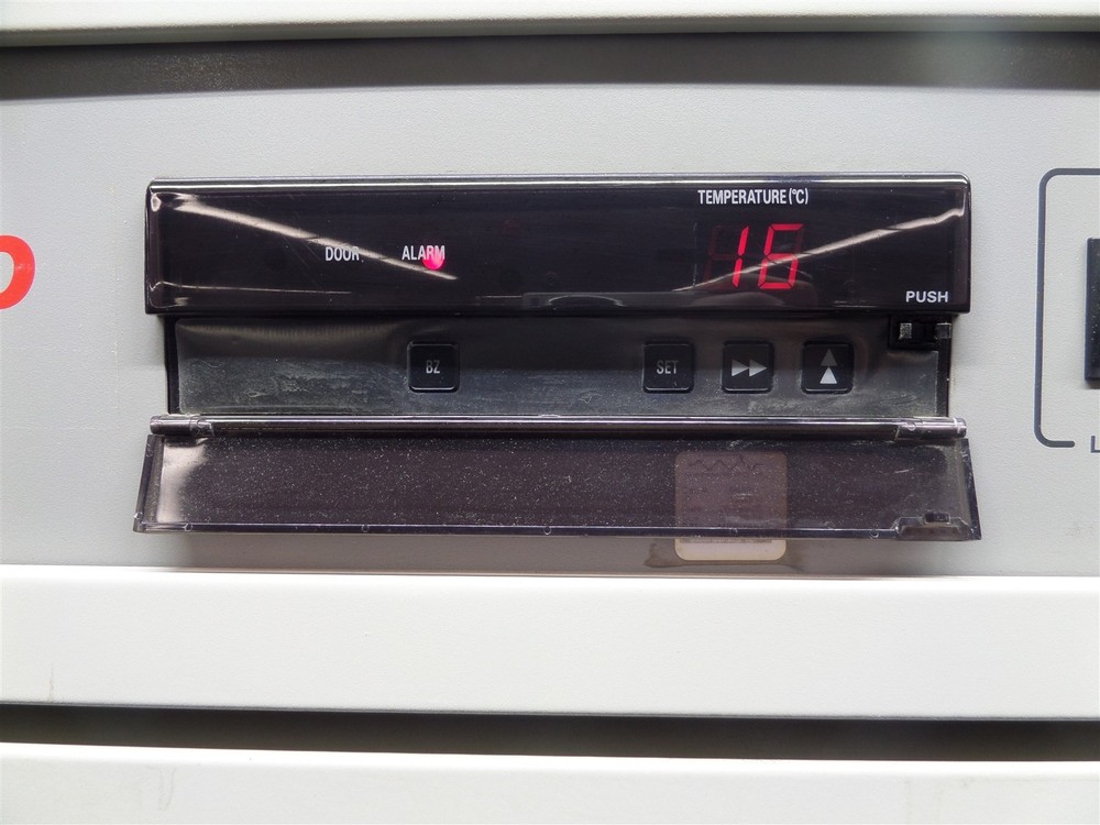 Sanyo MPR-1410 Pharmaceutical Lab Two Door Refrigerator 2°C