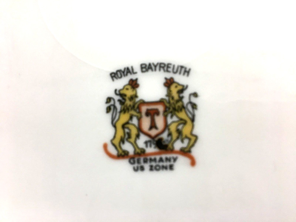 ROB8 by Royal Bayreuth 26 Assorted Pieces