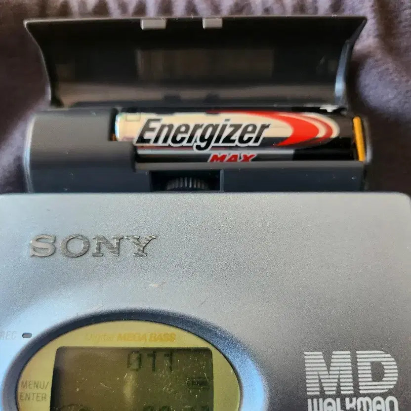 Sony MZ-R91 MD Walkman Official