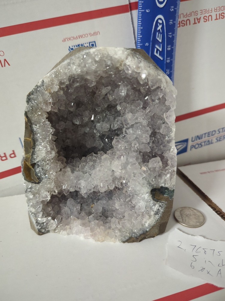 Amethyst standing cut base crystal geode.  2.76875 Pounds Lb.  5 inches
