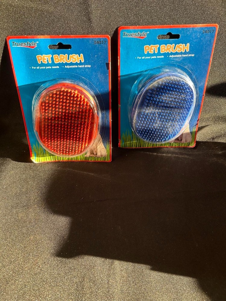 2 Pack Dog Grooming Brush Adjustable Strap