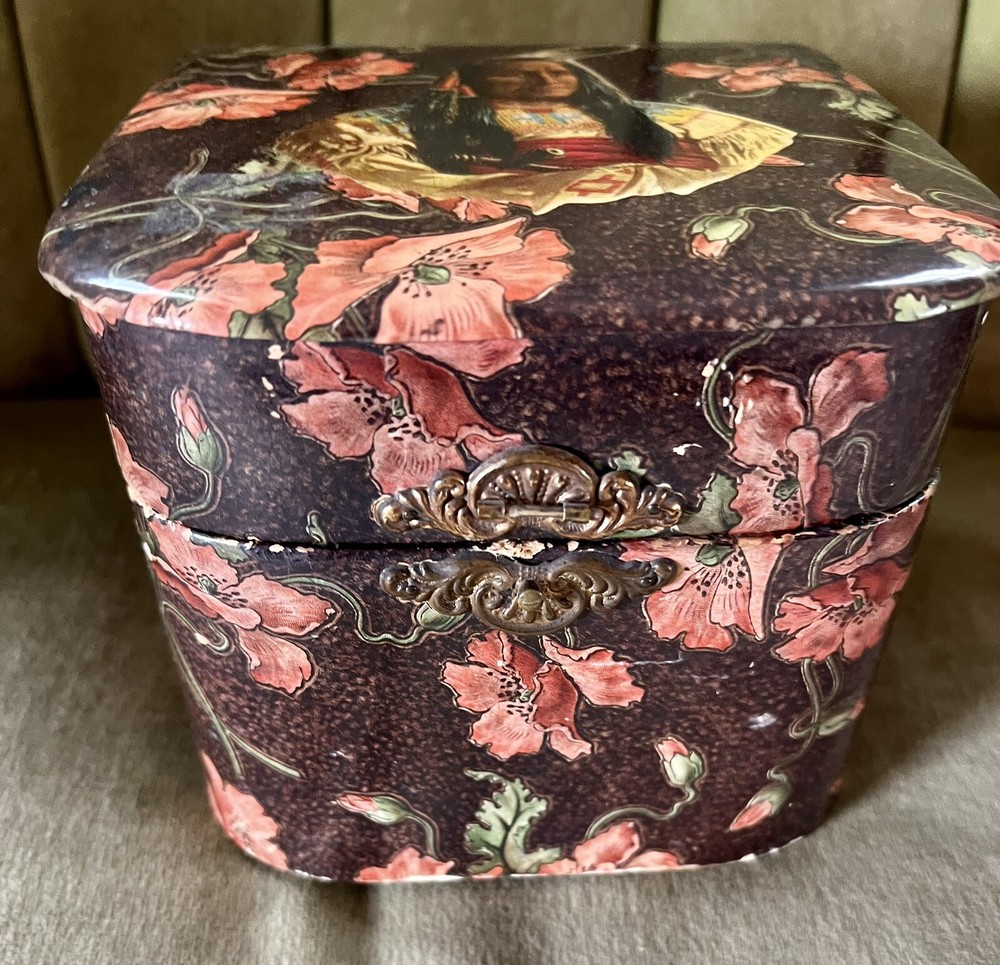 FABULOUS VICTORIAN CELLULOID COLLARS & CUFFS BOX W/ NATIVE AMERICAN IMAGE