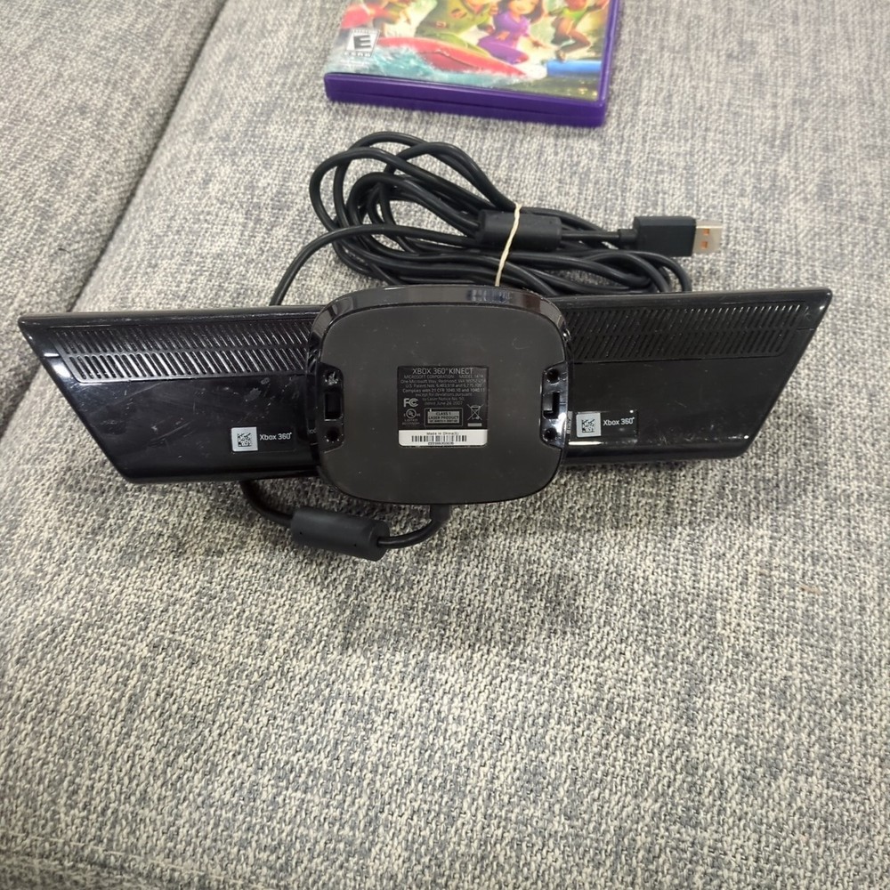 Microsoft 1414 Xbox 360 Kinect Sensor Bar - Black With Kinect Game