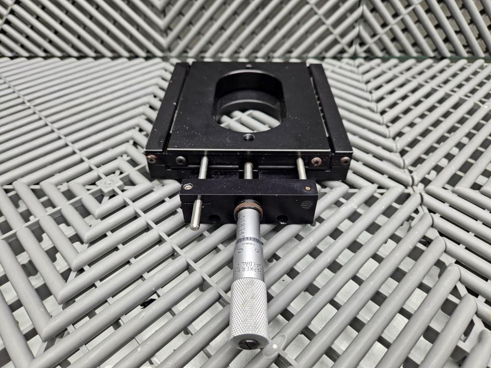 Parker Positioning Systems Daedal Division 4451 Manual Positioner