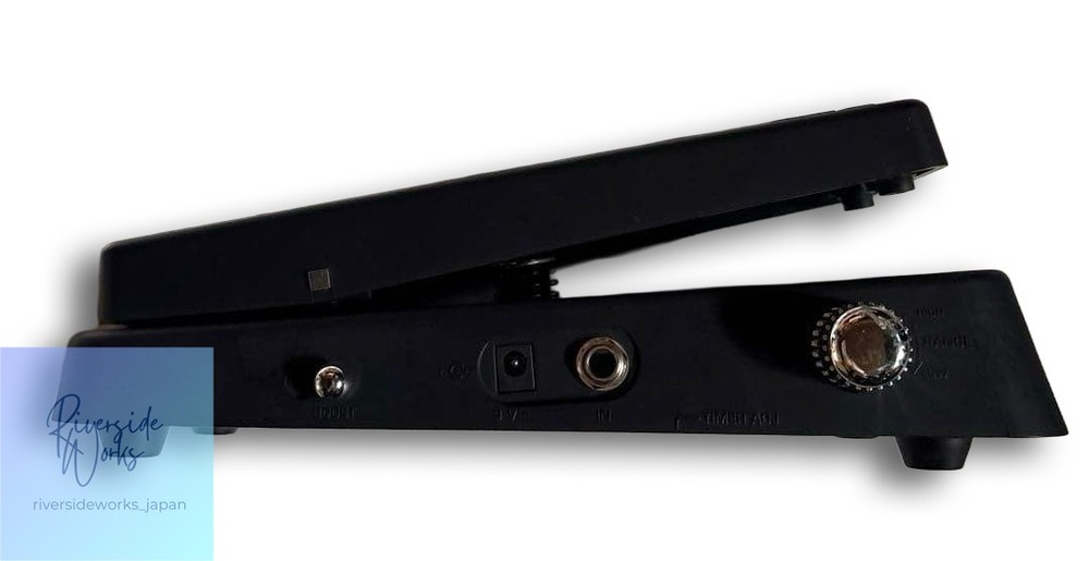 BEHRINGER HELL BABE HB01 Wah Pedal Tested