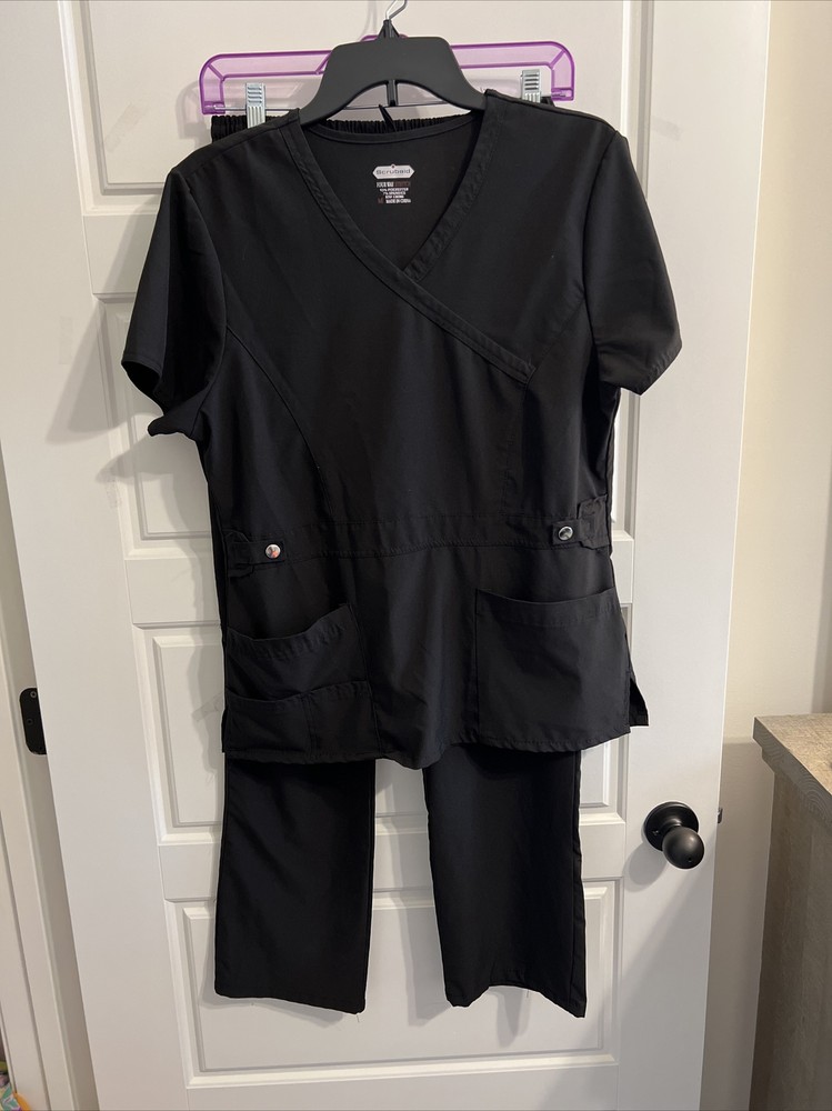 Black Scrubaid Scrub set