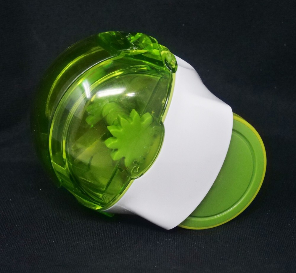 Rolling Herb Chopper