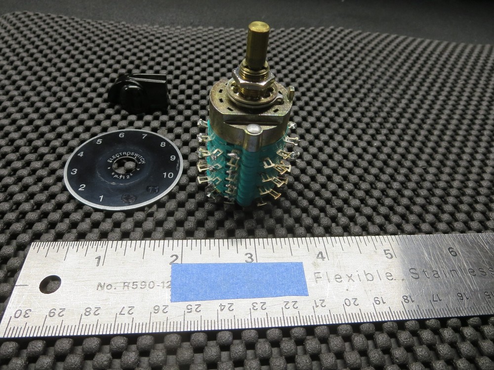 Electroswitch C4D0412N-A Rotary Switch 4 Position 12 Pole See Description