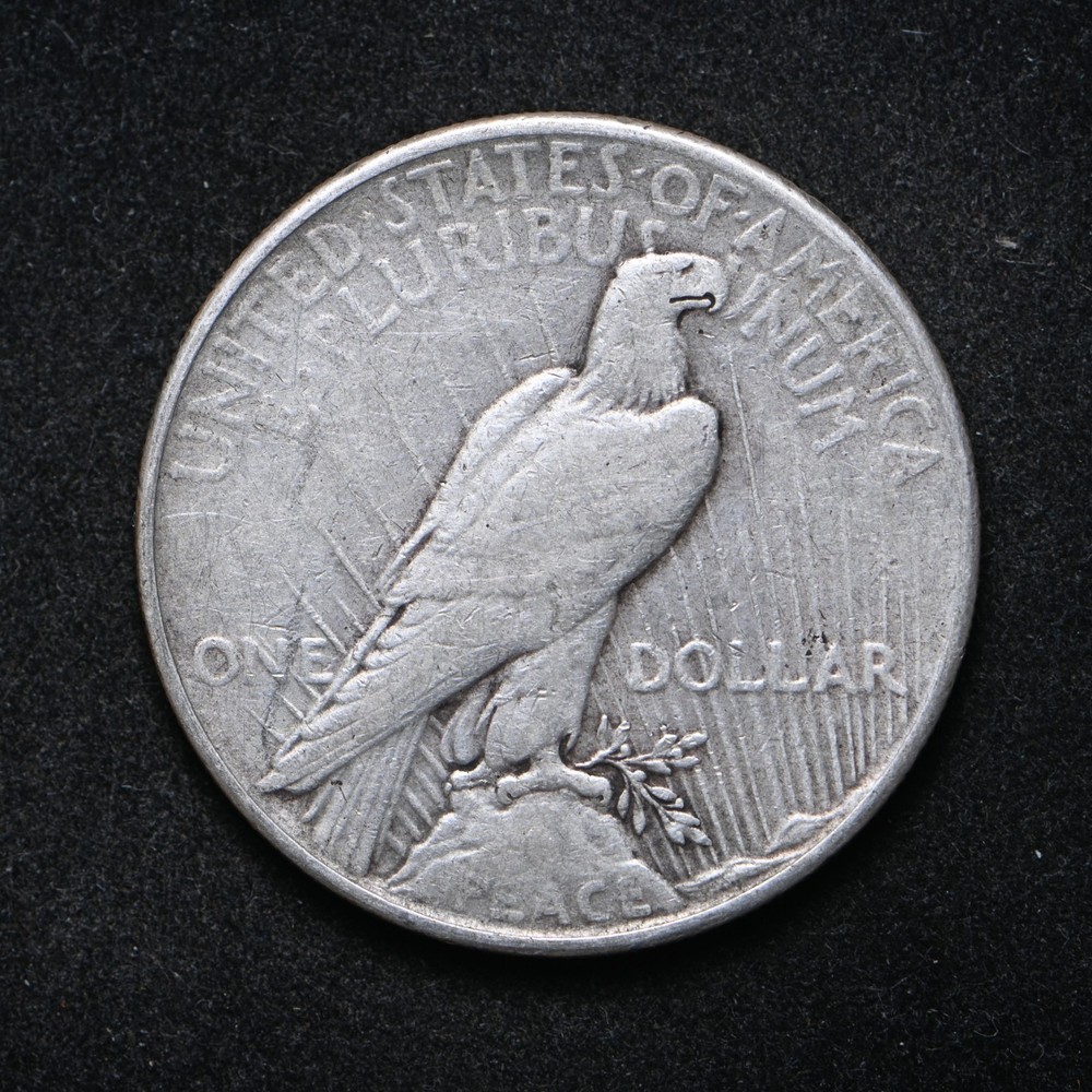 1935 Peace Silver Dollar (cn16324)