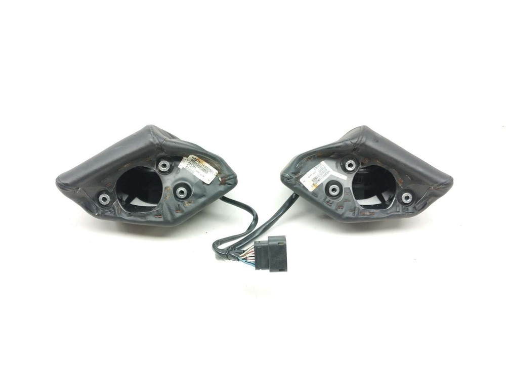 17 Harley FLHTCUTG Tri Glide Ultra Speakers