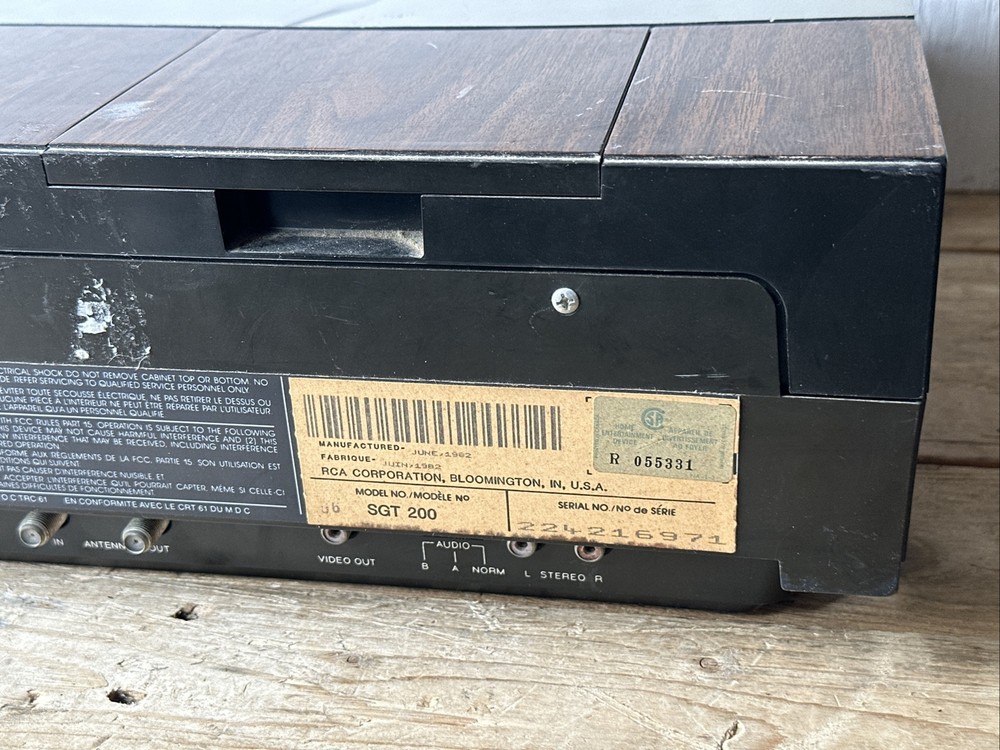 RCA SelectaVision Video Disc SGT 200 Player & Discs