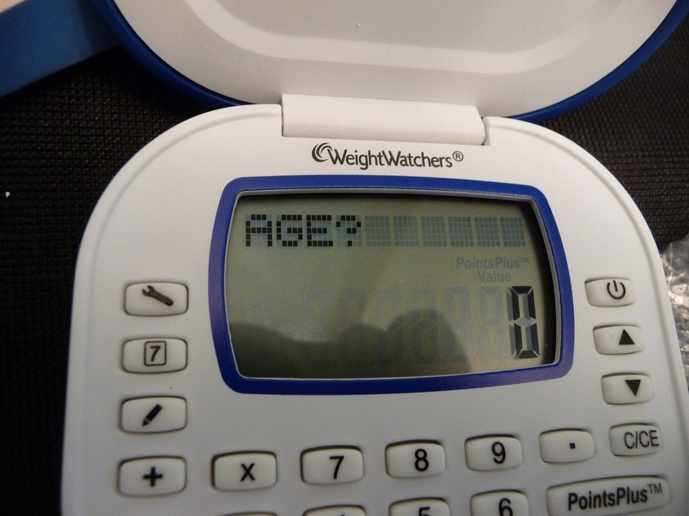 Weight Watchers Points Plus Calculator Blue with Original Box & Instructions
