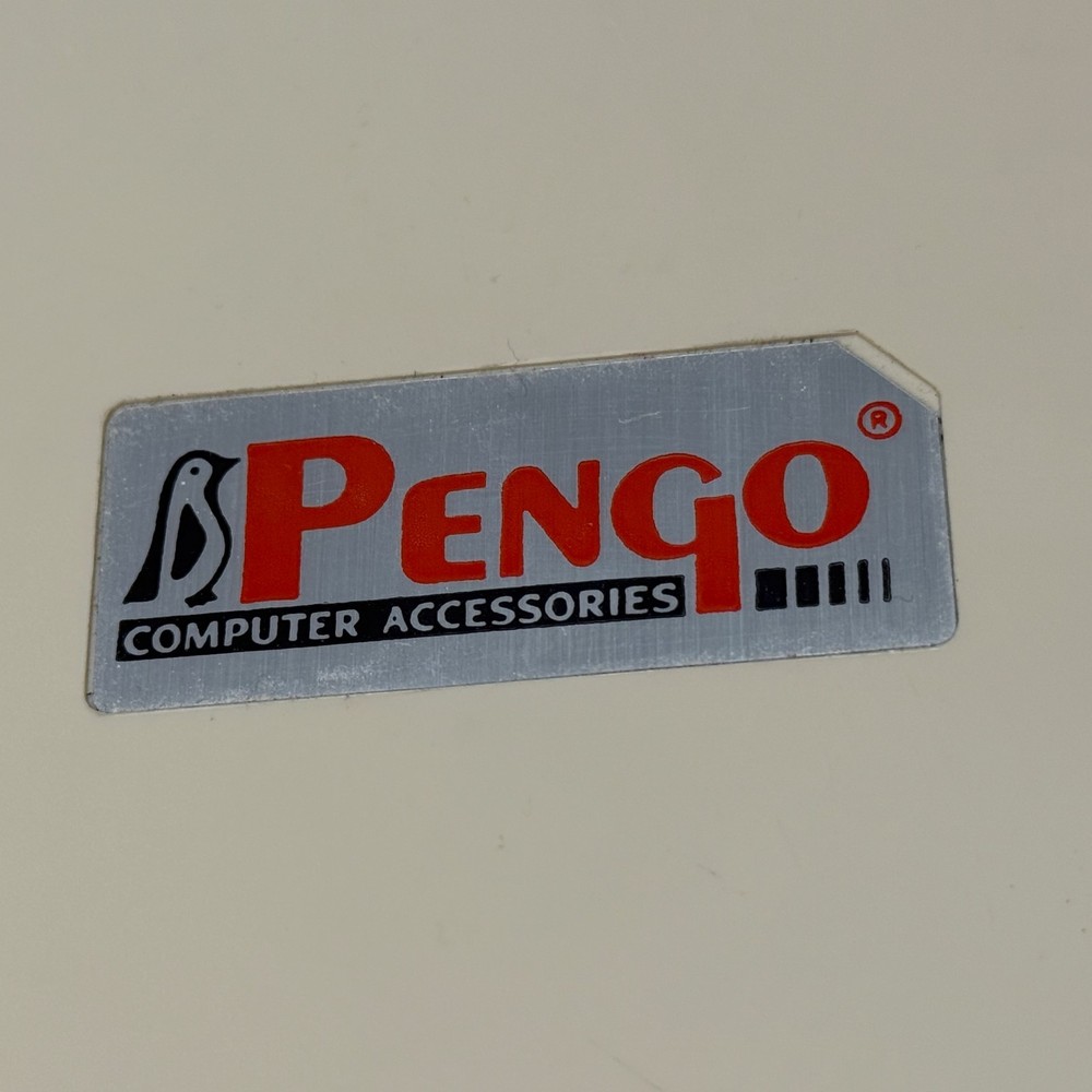 Vintage 5.25 Floppy Disk Storage Case with Key - Pengo Computer Accessories