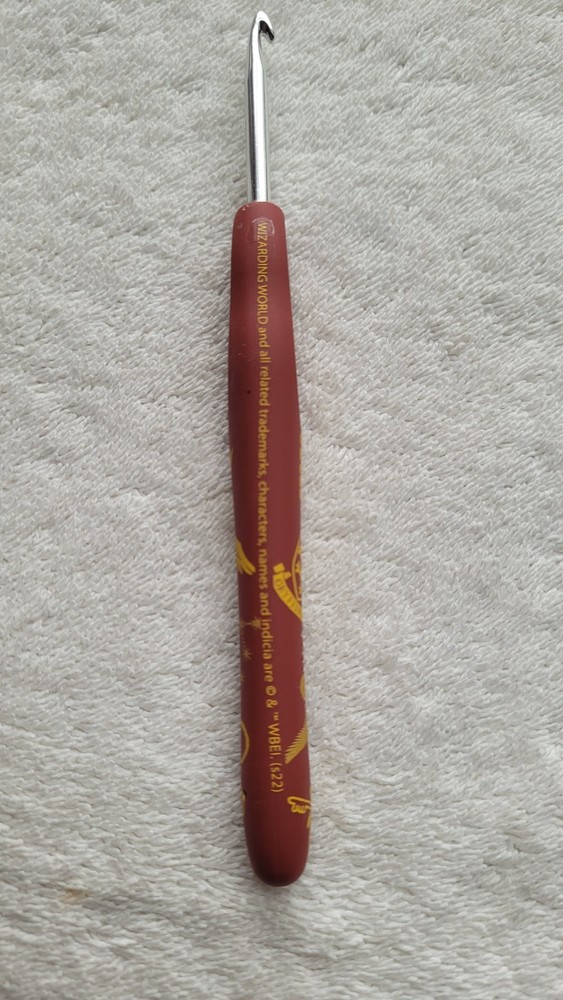 Preowned Harry Potter Wooble Ergonomic Crochet Hook