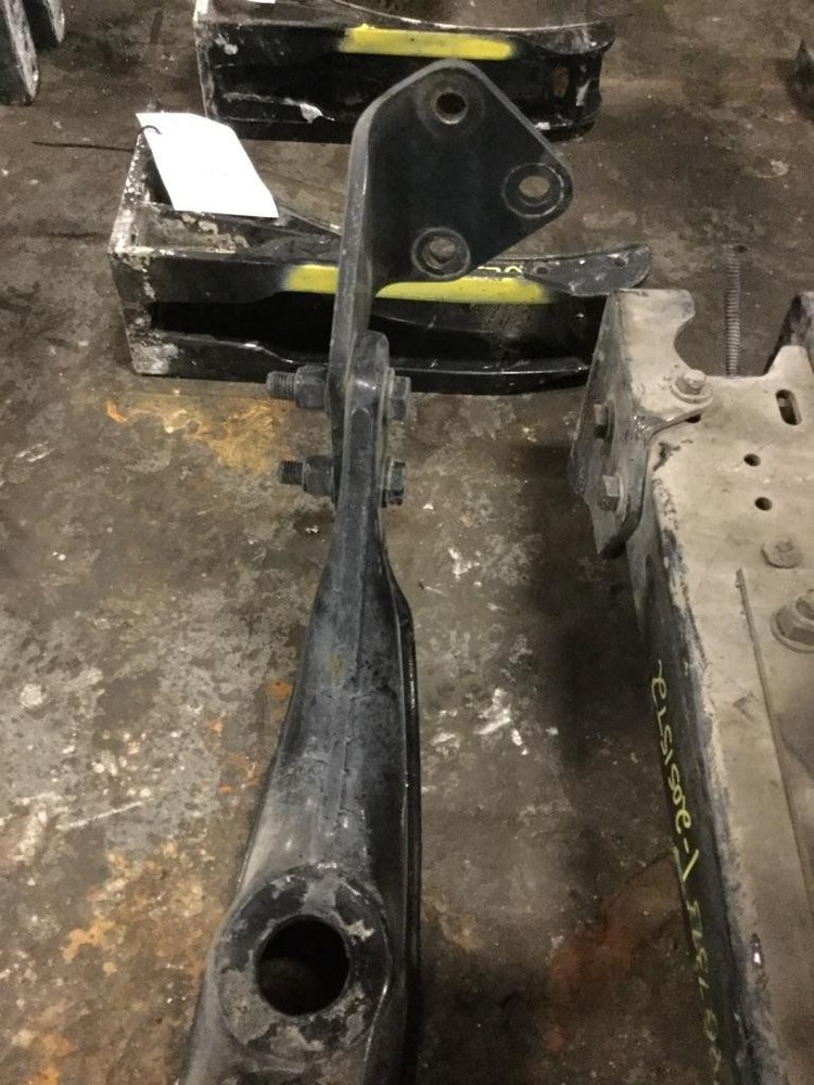 Replaces 108123,04088CA KENWORTH FRONT ENGINE MOUNT , OH