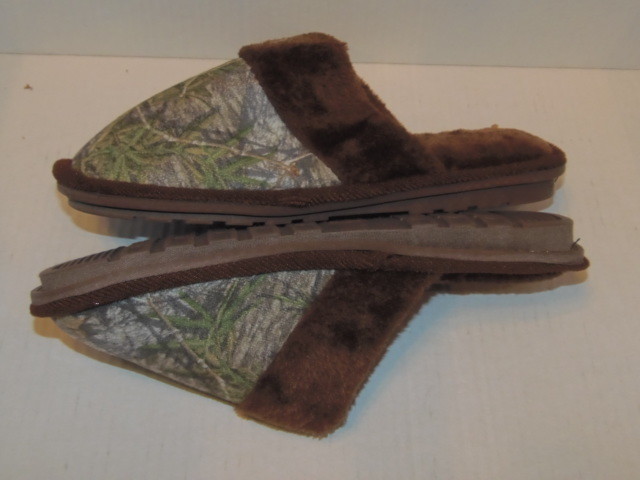 SLIPPERS - MEN - MOSSY OAK - "OBSESSION" - SIZE MEDIUM ( G-2x)