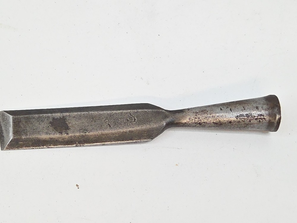 Enderes 3/4 Socket Chisel