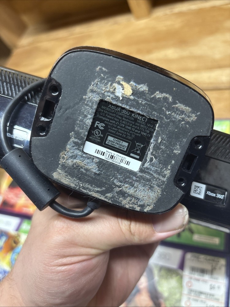 Microsoft 1414 Xbox 360 Kinect Sensor Bar & 10 Games - TESTED NICE DISCS!