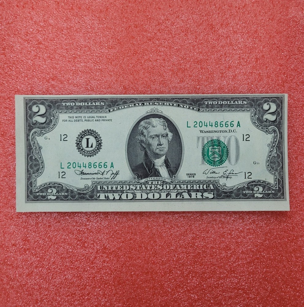 MISCUT ERROR! UNCIRCULATED CRISP  2 DOLLAR BILL US CURRENCY NOTE SERIAL NO 666