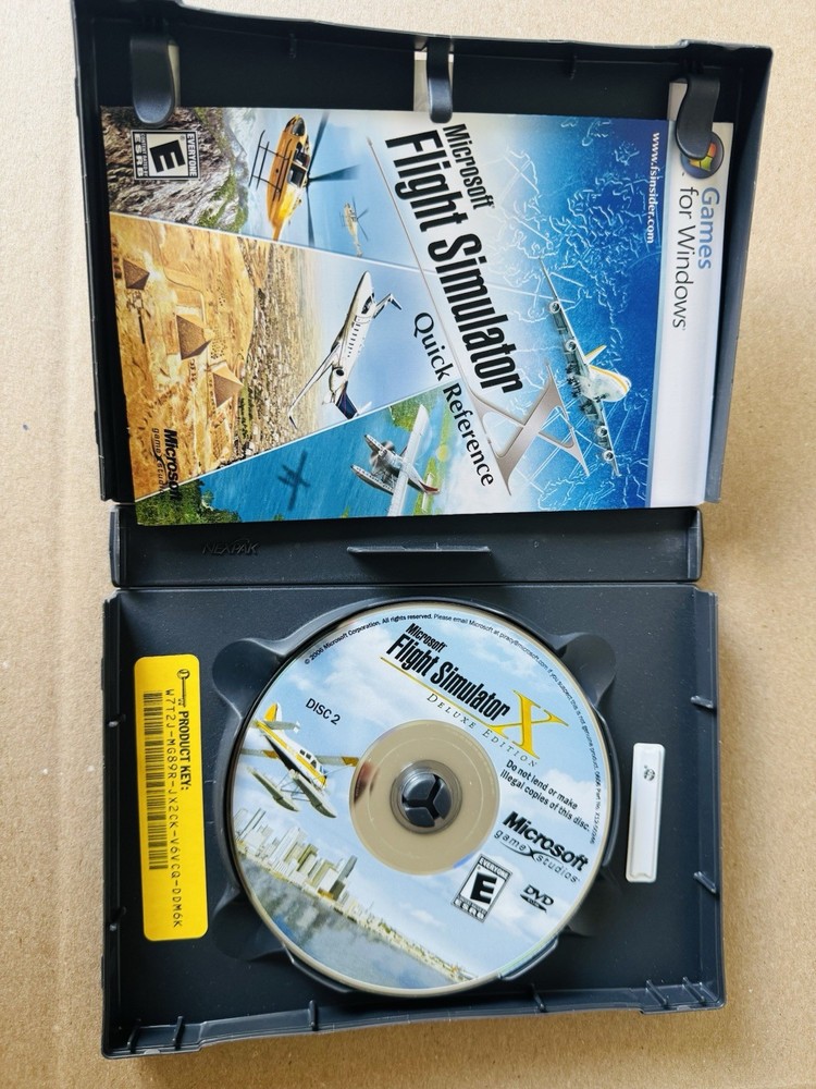 Microsoft 2006 Flight Simulator X Deluxe Edition PC Two DVD's Game Windows