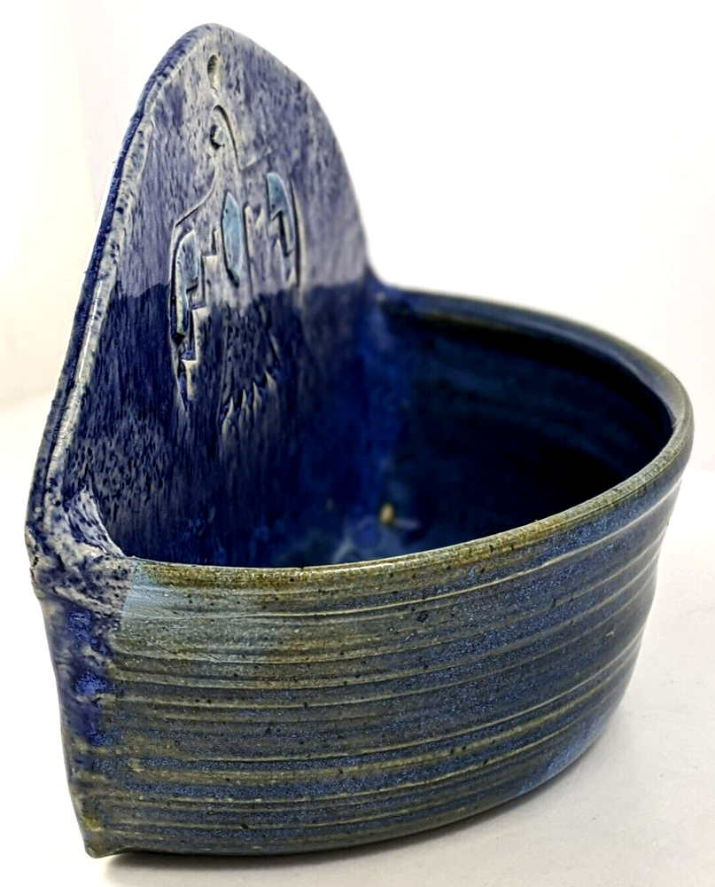 Studio Art Pottery Southwest Bird Blue Glazed Wall Pocket