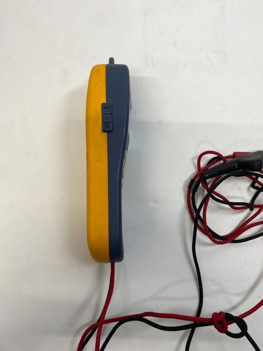 Fluke TS25D Networks Phone & Data Tester W/Leads