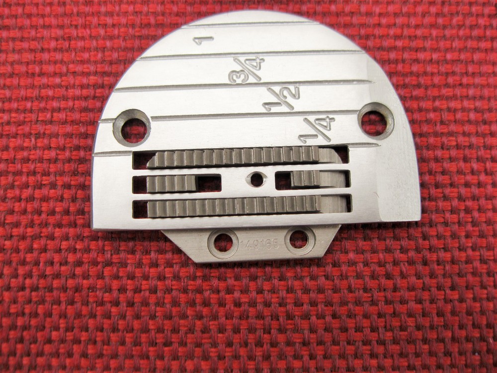 143169 SINGLE NEEDLE PLATE + 149165 FEED DOG FOR HEAVY MATERIAL