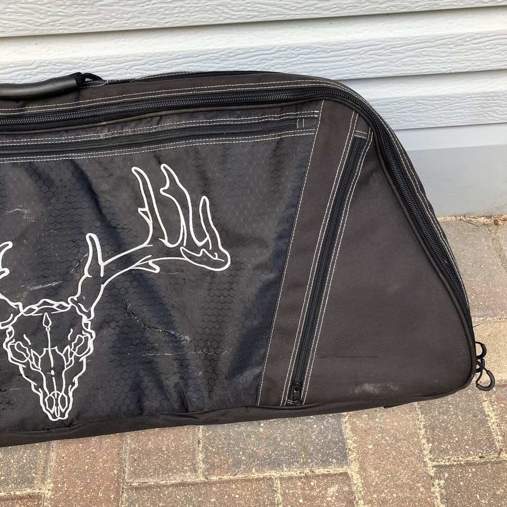 NO STRAP REPAIRED 30-06 Outdoors Signature Bow And Arrow Soft Case Black Handle