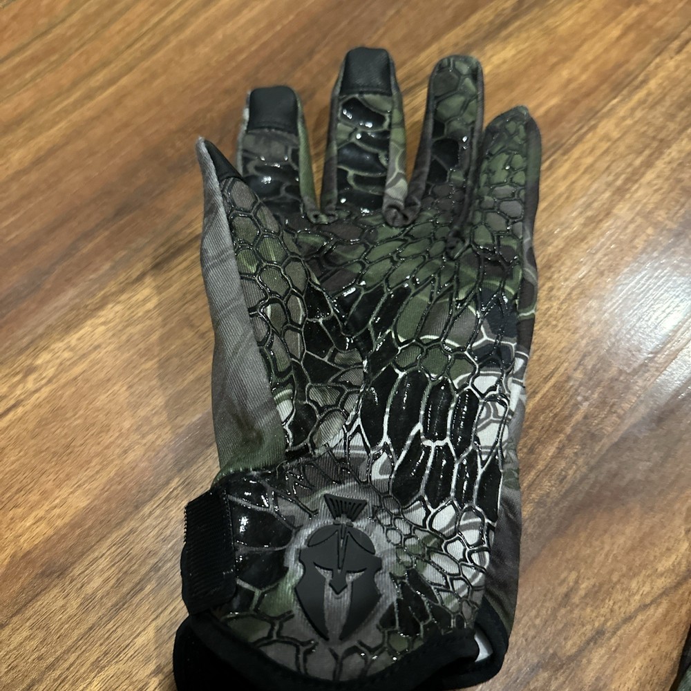 Kryptek - Kiska Beanie + Krypton Gloves (Medium) - Camo Hunting Set