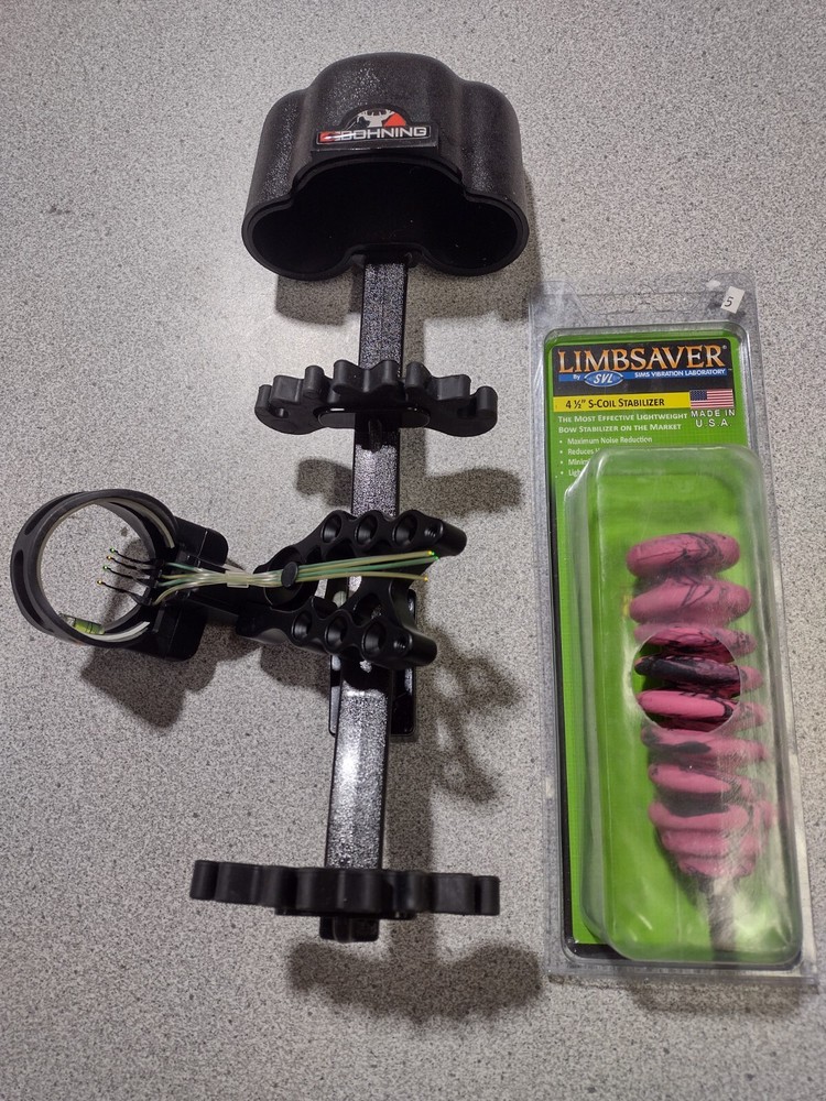 ARCHERY ACCESORY STARTER KIT...GREAT FOR GETTING YOUR DAUGHTERS