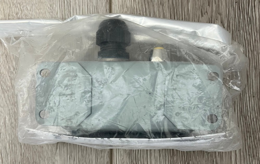 Hoffman 5867000 Digital Termination Box