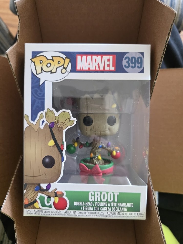 Funko Pop! Vinyl: Marvel - Groot (Holiday) #399 — NEW