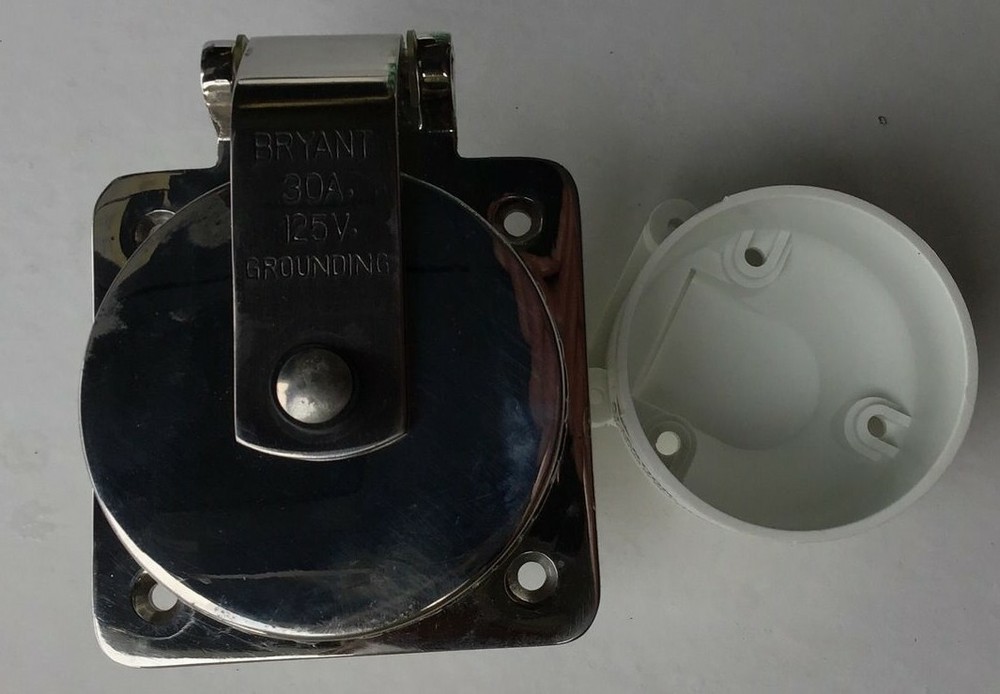 Bryant Marine Plug 70530SMPI