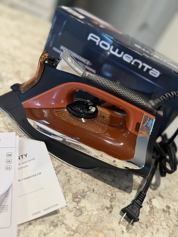 Rowenta Access Steam Iron (model DW2360)