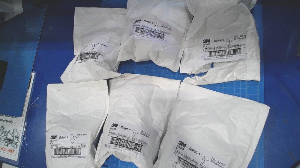 048011-33733-3 3" roloc Disc