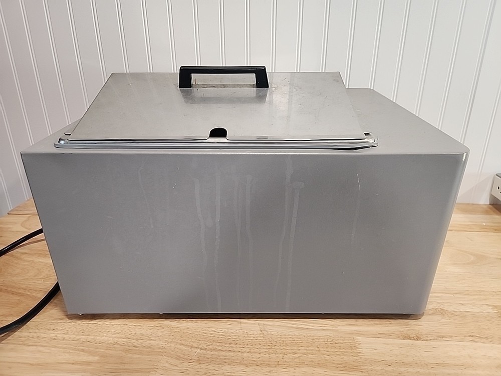 VWR Water Bath 1203 TESTED WORKS