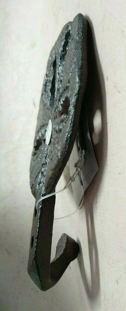 Towel Hat Bath Nautical SAND DOLLAR WALL HOOK Beach Shore Rust Finish