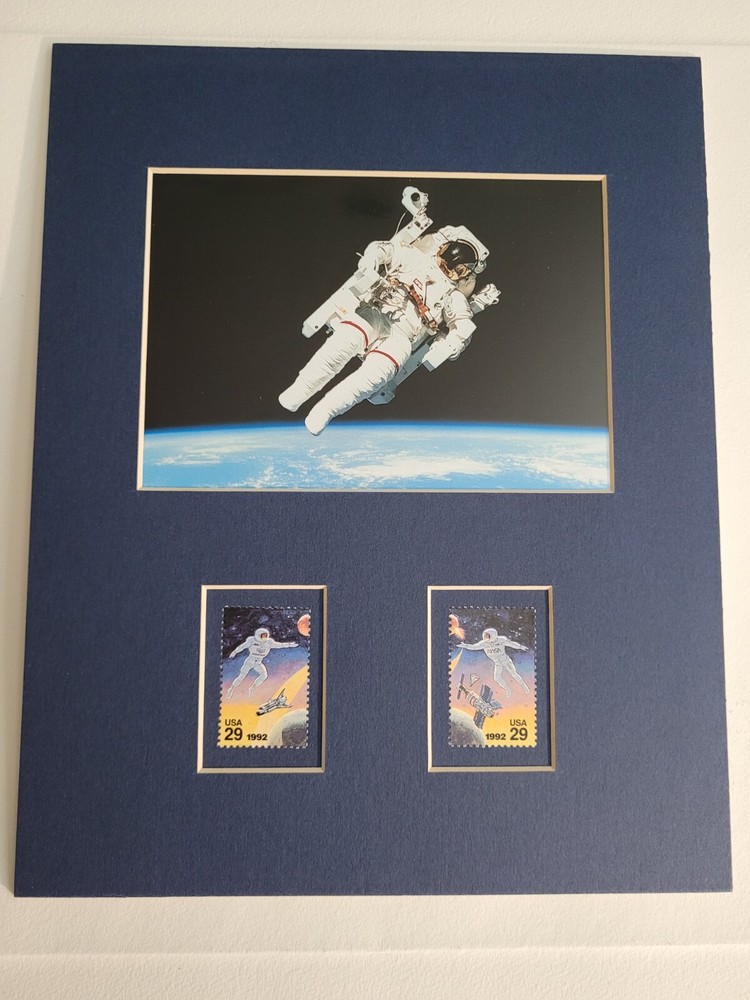 ASTRONAUT - SPACE WALK - FRAMEABLE POSTAGE STAMP ART - 1111