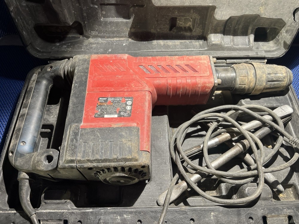 Bauer 1631E-B 12.5A SDS Max Type Pro Demolition Hammer