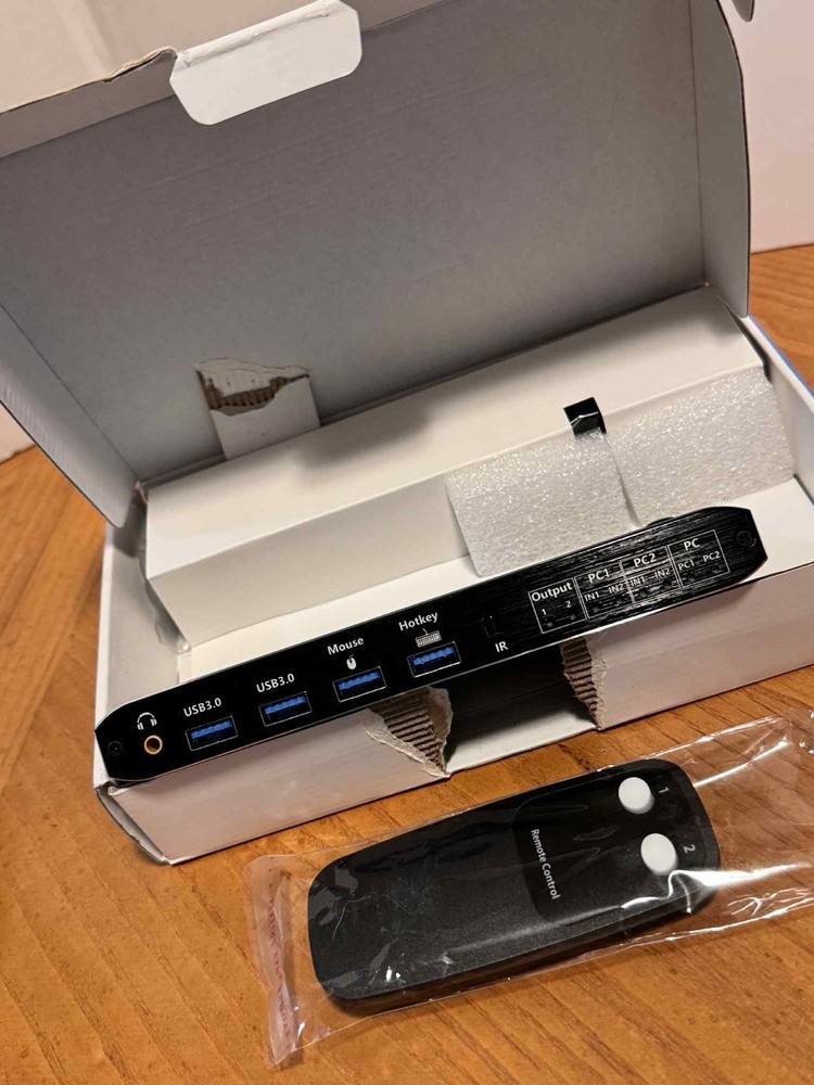 4K ULTRA HD USB 3.0 KVM 2x2 SWITCH