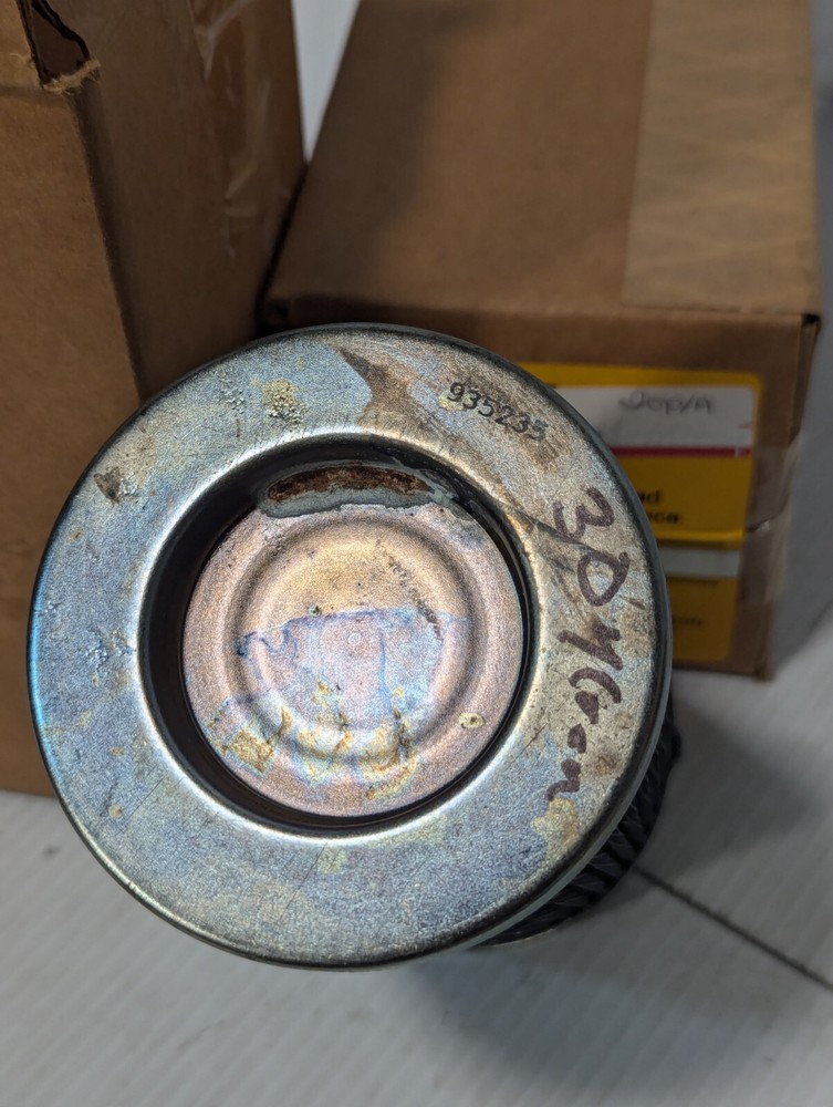 Parker 935236 hydraulic filter element, in original box