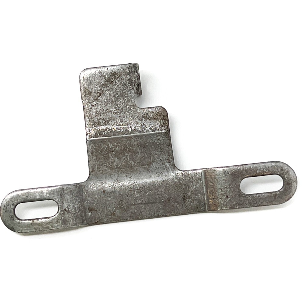 Genuine Cummins 3072395 Engine Bracket NOS